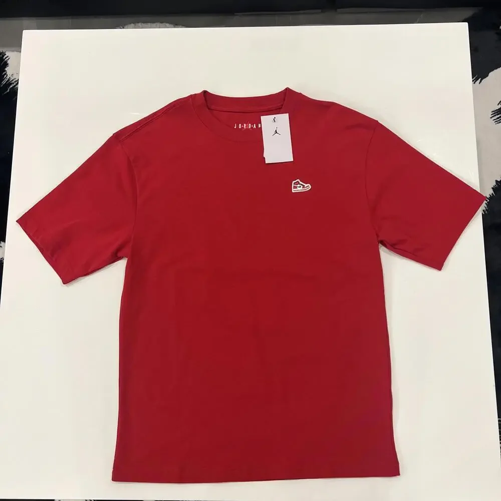 $52 NWT Men's Jordan Brand Sneaker Patch T-Shirt Size Medium